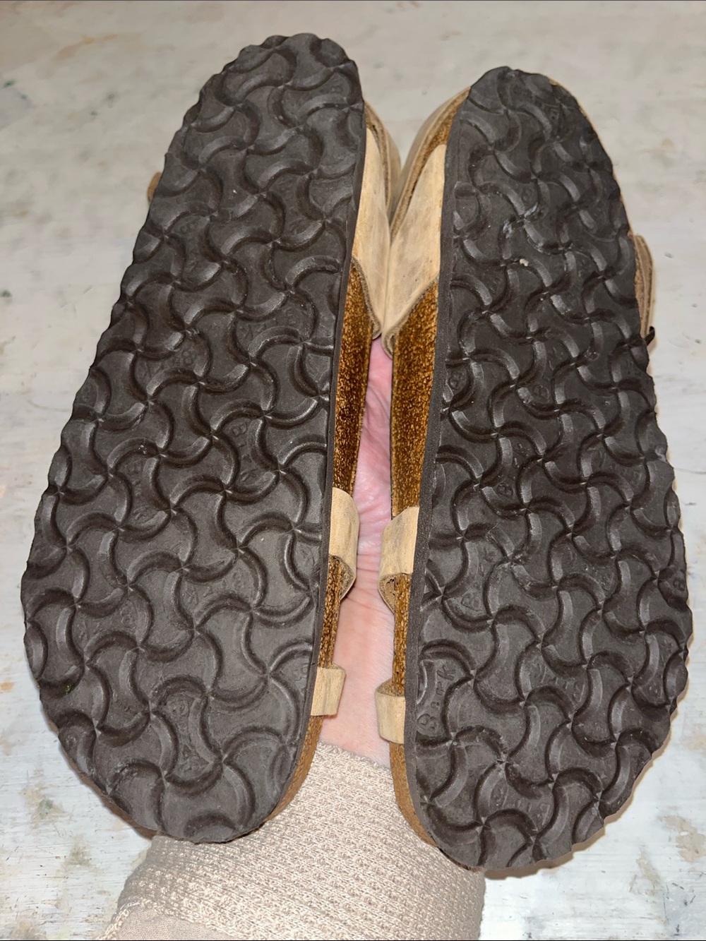 Birkenstock Yara model in the Tobacco Brown color from Oiled Leather | 38 or 7.5 - Picture 3 of 5